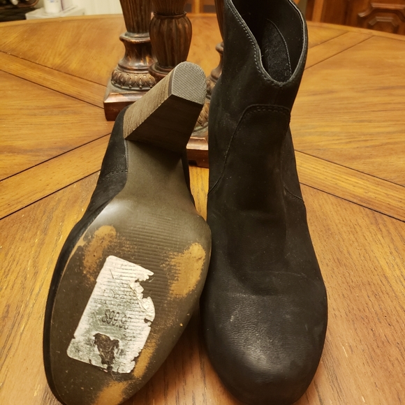 Women's Shoes - Picture 5 of 5